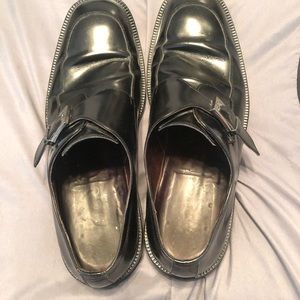 Gucci buckle loafers
